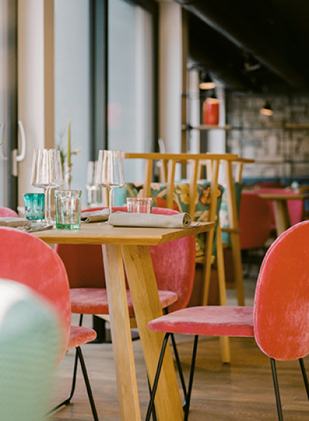 LisaEdi Restaurant Film4053 6