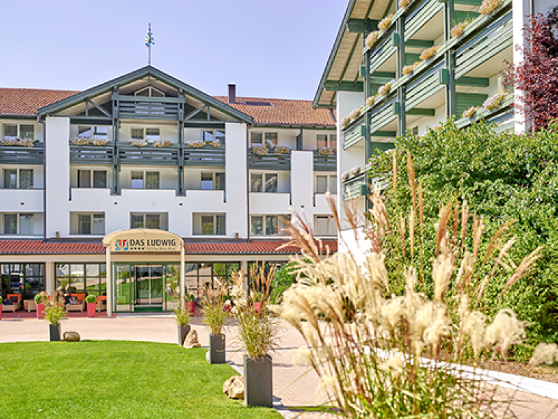Aussenansicht Hotelzufahrt Das Ludwig1