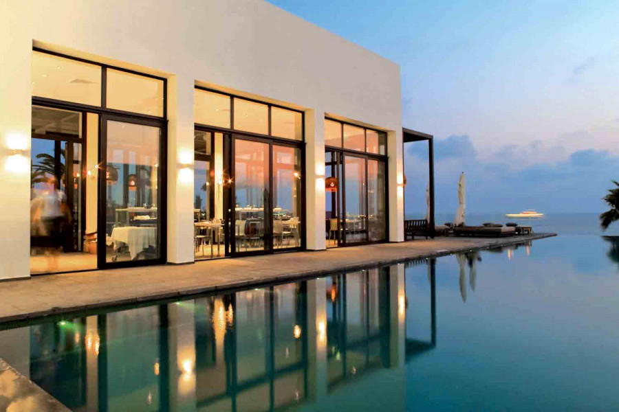 Almyra Eauzone Restaurant