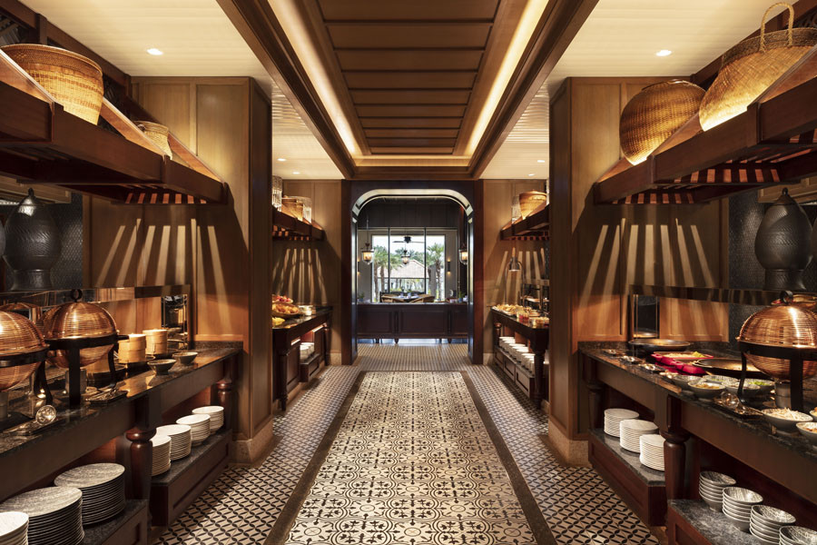 Restaurant Tumeric Buffet © Anantara Hotels, Resorts & Spas