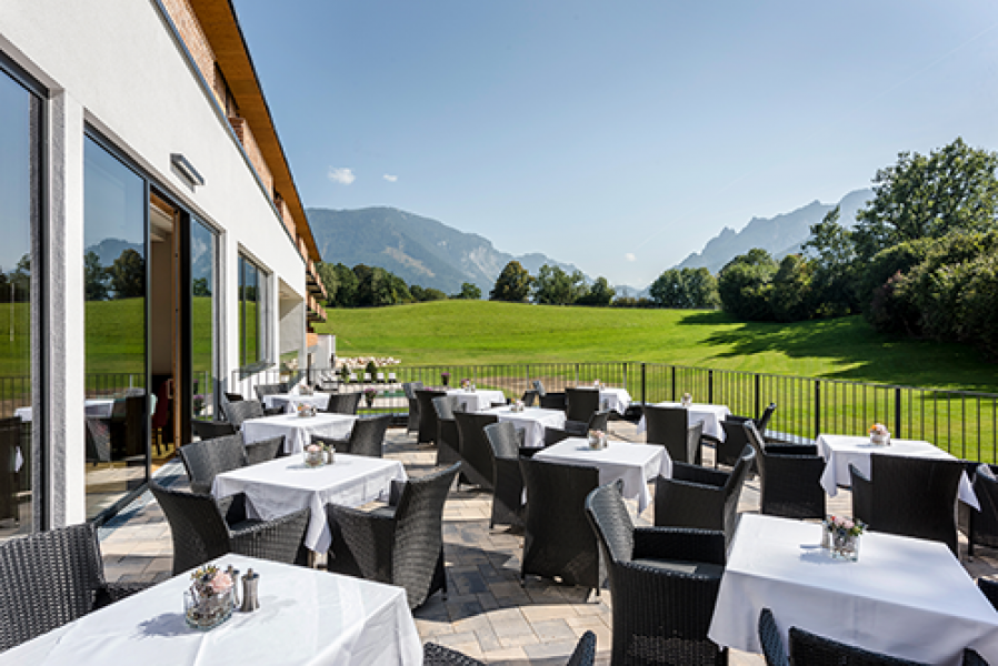 24 Terrasse Aussenansicht3