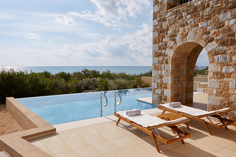 Navarino Premium Infinity Suite 1