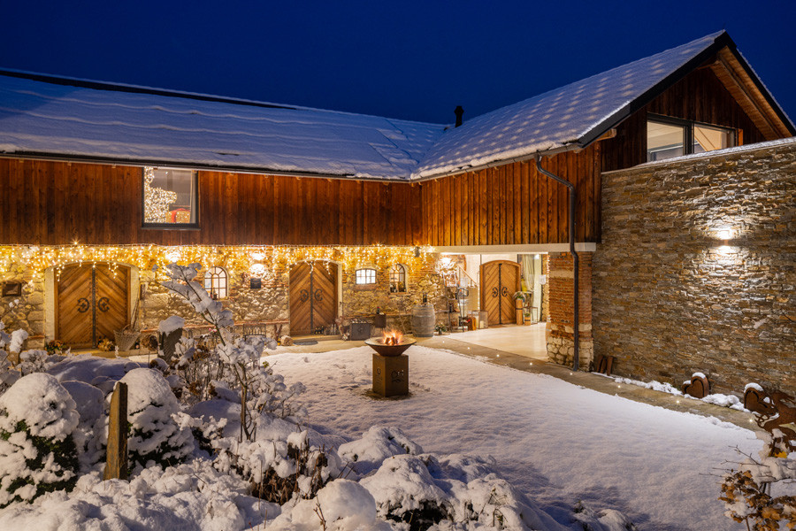 gh chalets winter 71