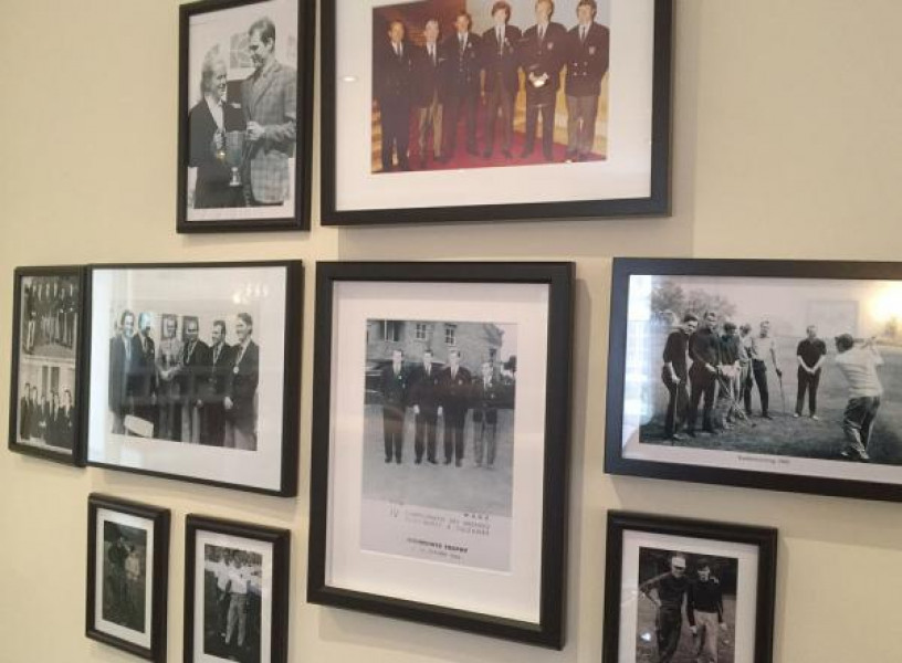 2 GC Wien Historische Bilderwand