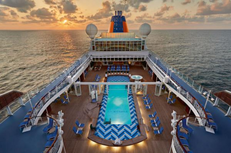 EUR Lido Deck