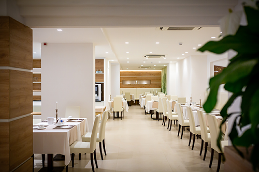 KLEINER SPEISESAAL v2