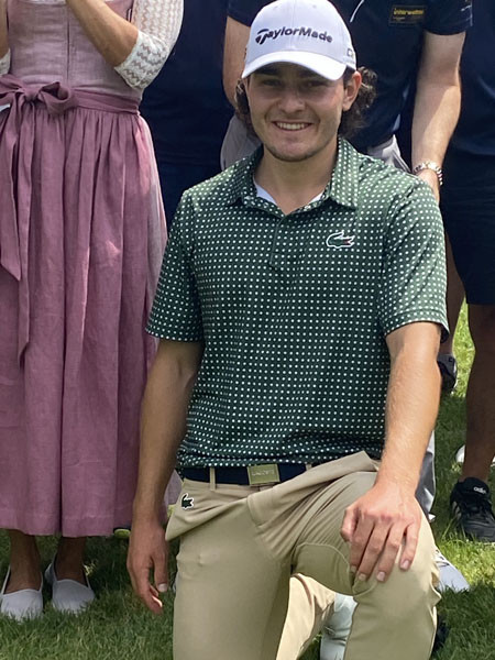 Maximilian Steinlechner   überwältigt von seinem Sieg.