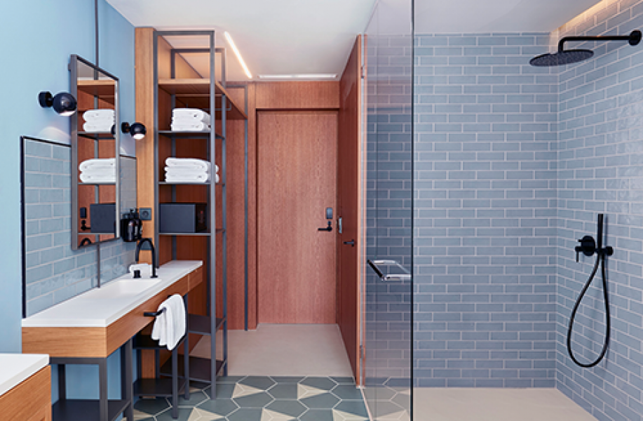 2. PGACR Caddy Rooms Wash Area and Shower