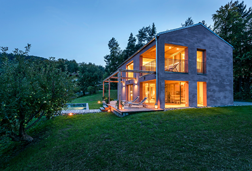 Landhaus Altenbach Aussenansicht c PURESLeben Guenter Standl 3