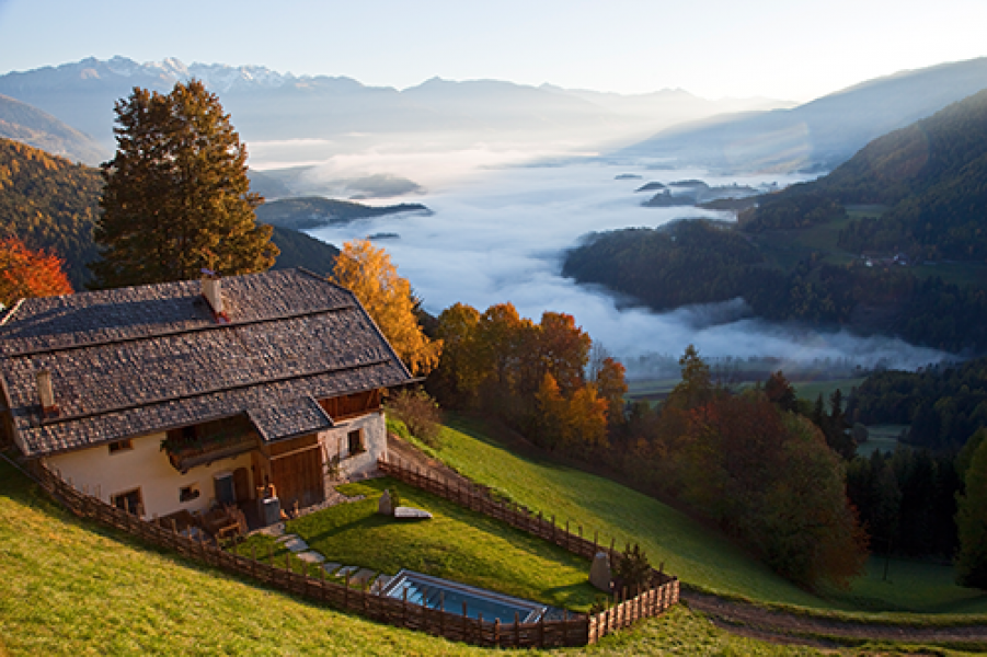 The Lodge panorama in Autumn