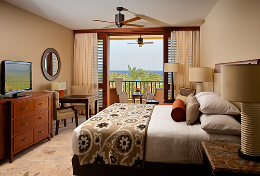 Partial Waterview King